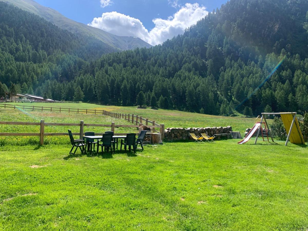 Baita Pomo Livigno Esterno foto